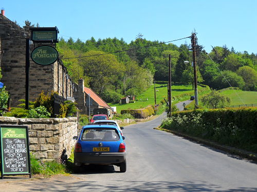 The start of the climb with the steepest section first up