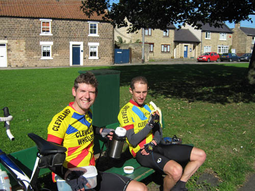 Our second stop at Staindrop, Dave enjoys his flask while I contemplate yet another banana!